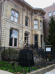 Palette and Chisel Academy in Chicago
